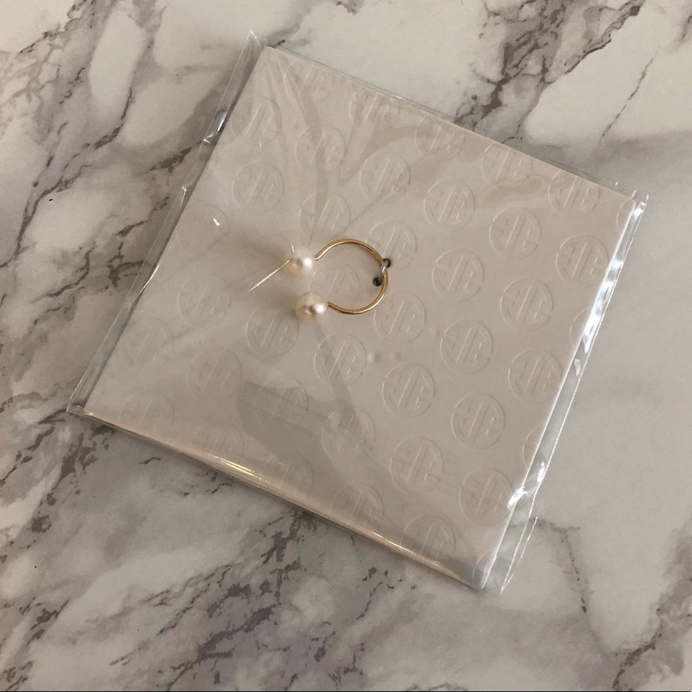 14k gold plated ring with freshwater pearls
